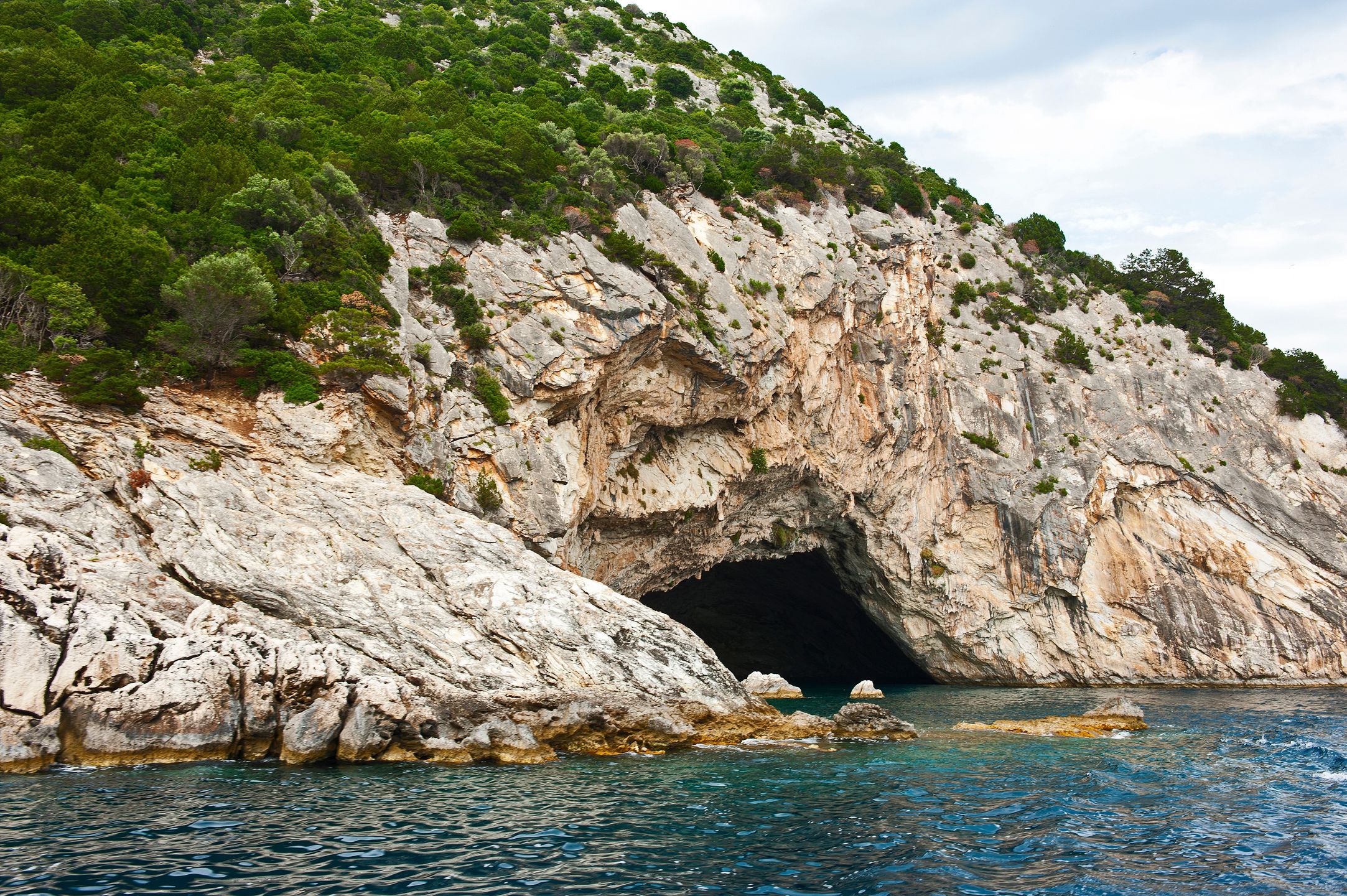 Jaskinia Papanikolis 