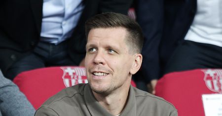 Wojciech Szczęsny zabrał głos nt. palenia przy dzieciach. "Robią mi zdjęcia"