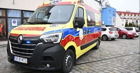 Sosnowiec. Pogotowie zyskało cztery nowoczesne ambulanse, już jeżdżą do pacjentów