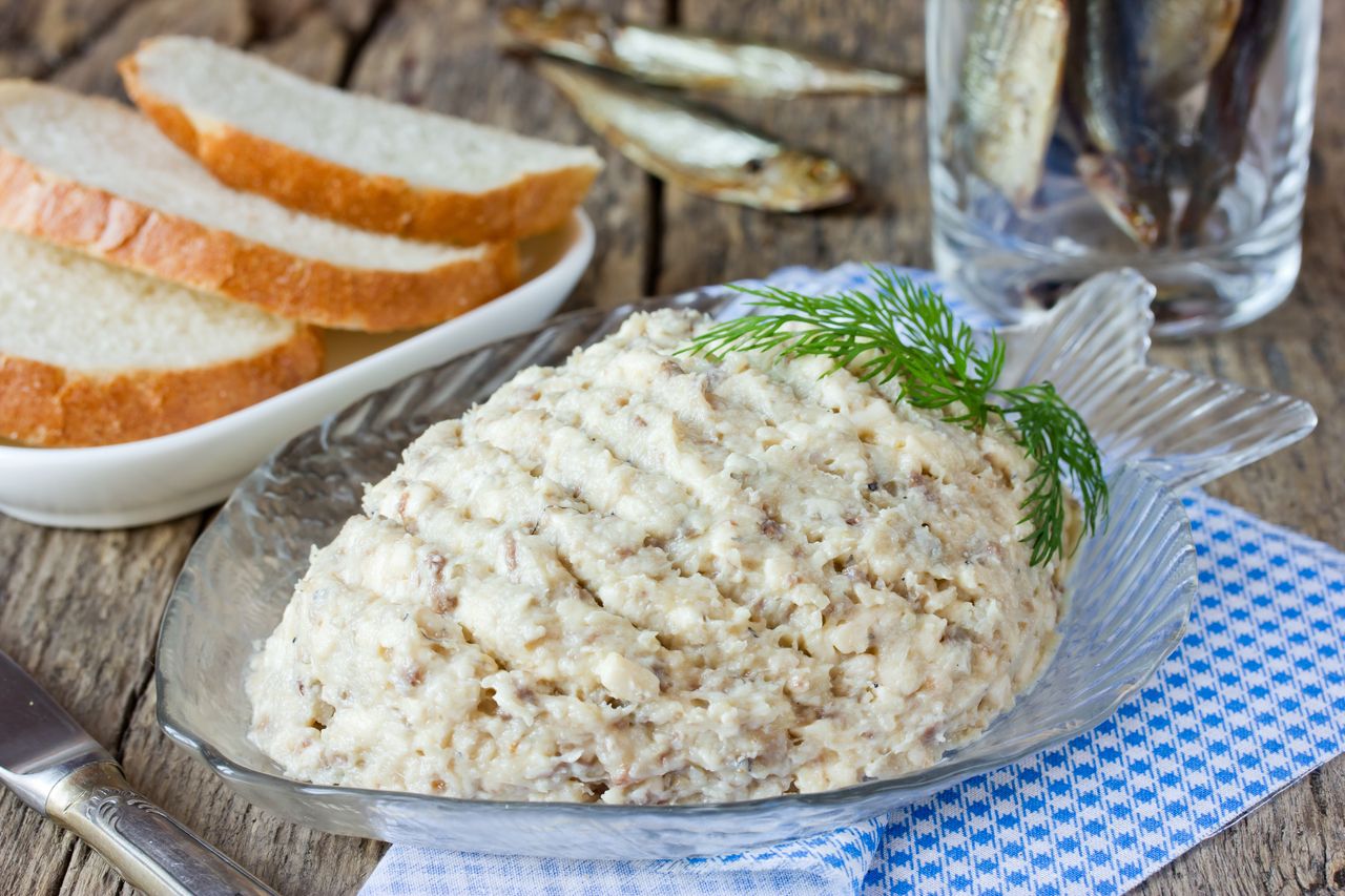 Nazwa może wprowadzać w błąd. Zamówiłam w restauracji forszmak, zamiast zupy dostałam śledzie