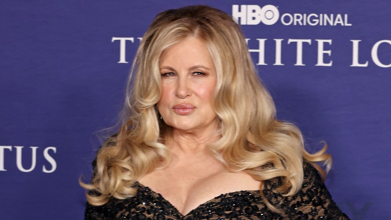 Jennifer Coolidge skłamała w wywiadzie. Jednak nie spała z 200 mężczyznami