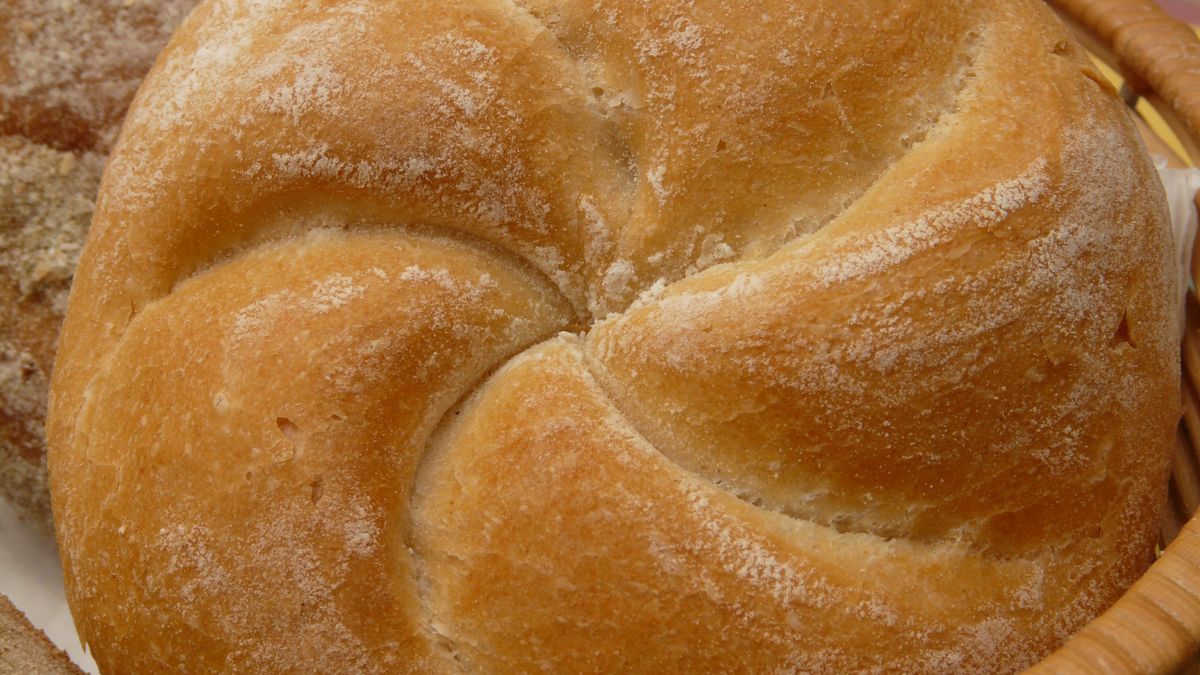 Przepis na kajzerki. Pieczywo jak ze sklepu 