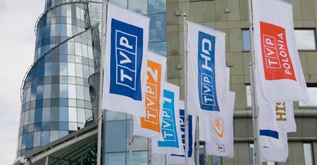 Związkowcy w TVP domagają się dodatku na Boże Narodzenie. Po 2 tys. zł na każdego pracownika
