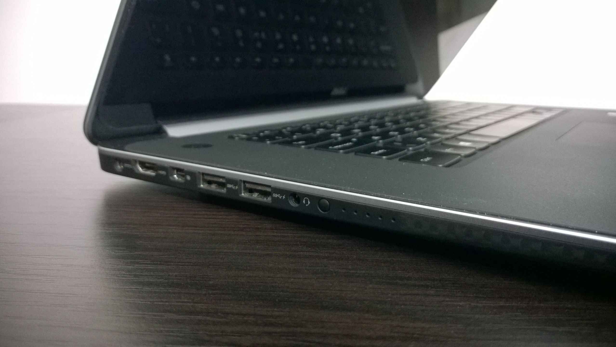 Dell XPS 15 (9530) – pogromca MacBooka Pro 15? 5