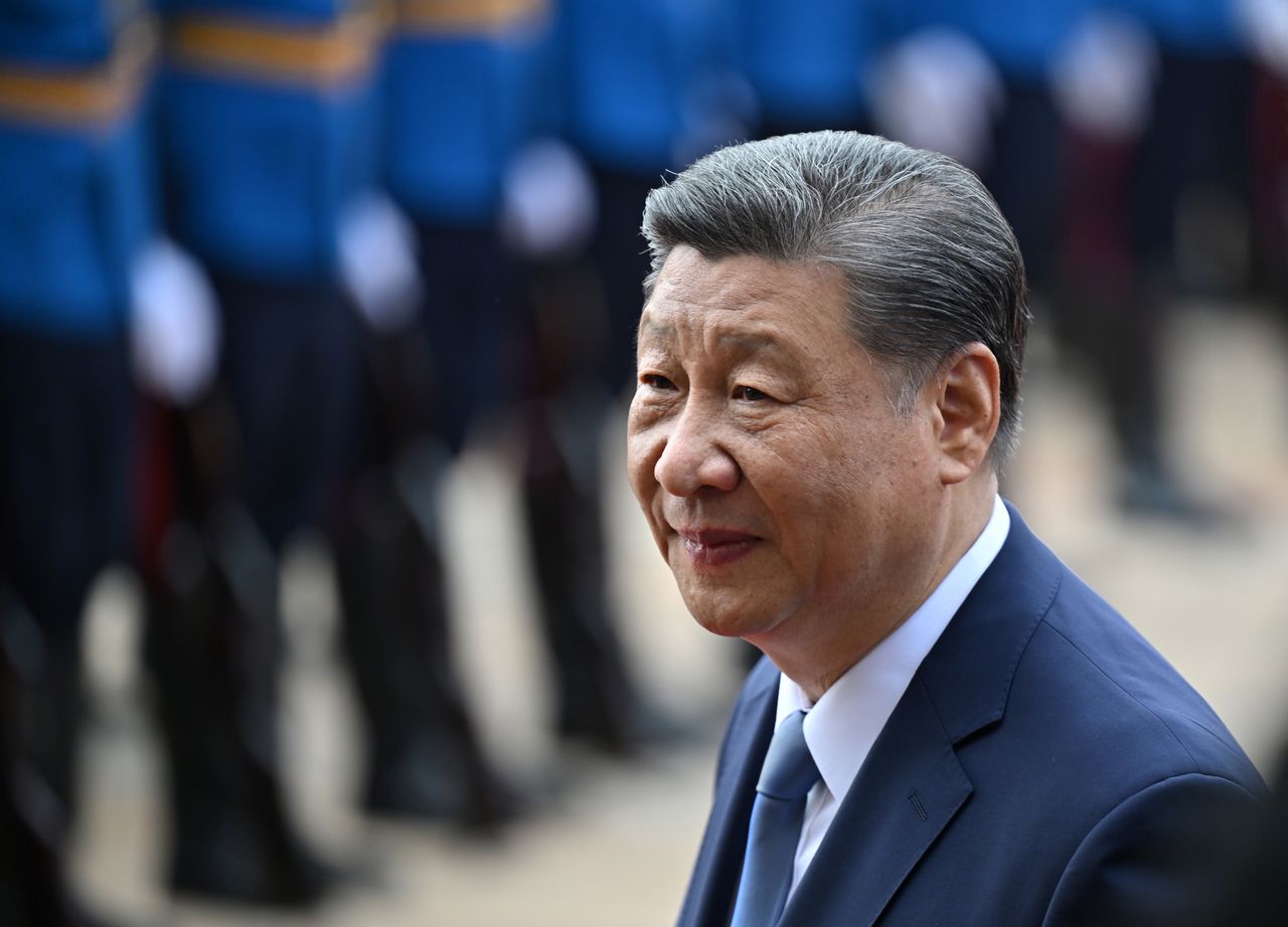 Xi demands absolute loyalty, purges corruption in China's military
