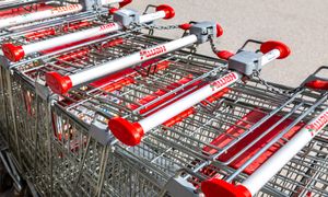 Auchan wycofuje produkt. "Może działać jak pętla"