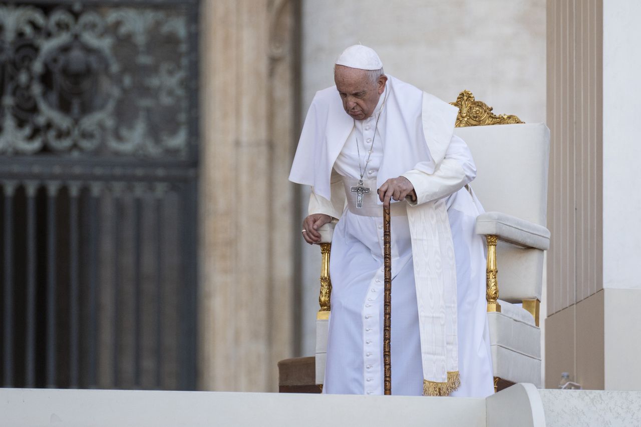 Papież Franciszek modlił się o zakończenie "szaleńczej wojny" w Ukrainie
