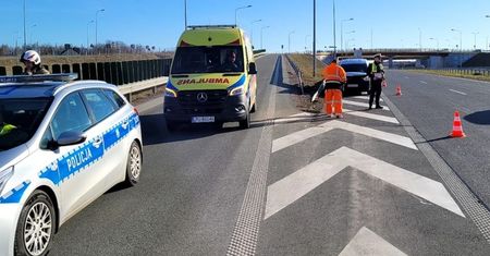 Nie zachował bezpiecznej odległości i doprowadził do kolizji na S-17