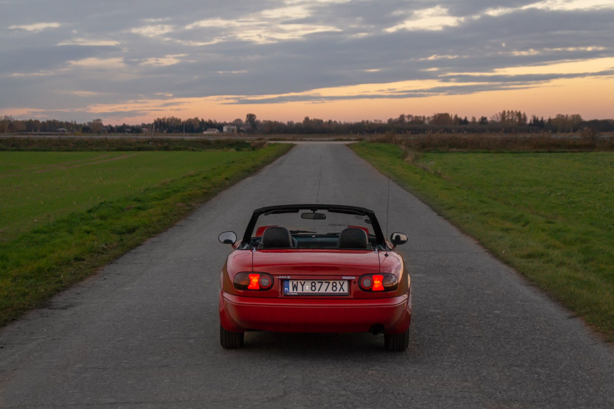 Mazda MX-5 NA
