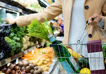 Niedzielne zakupy to grzech? Ksiądz nie ma wątpliwości