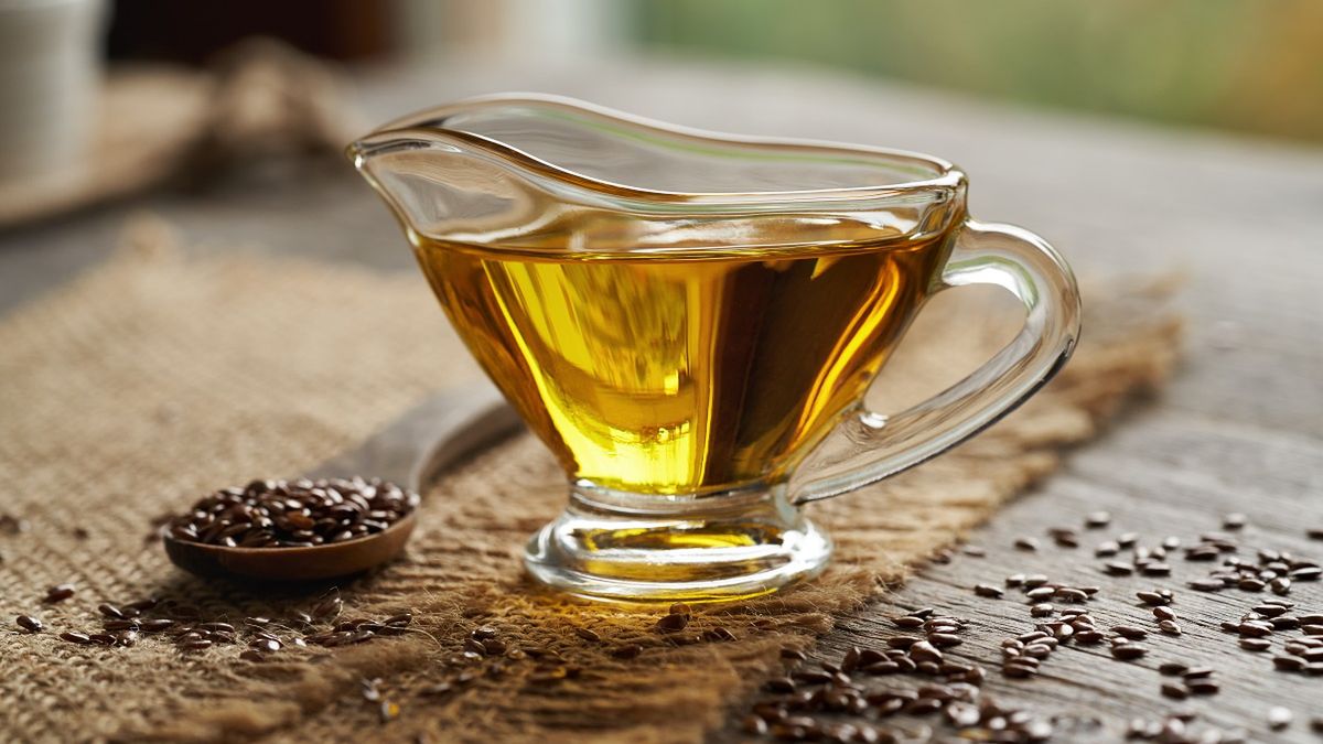 Dlaczego warto włączyć olej lniany do diety?
