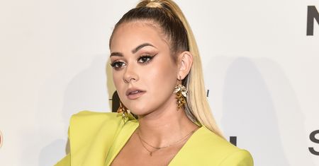 Sylwia Przybysz pokazała ślubne zaproszenia. Fanka zwróciła uwagę na jedno