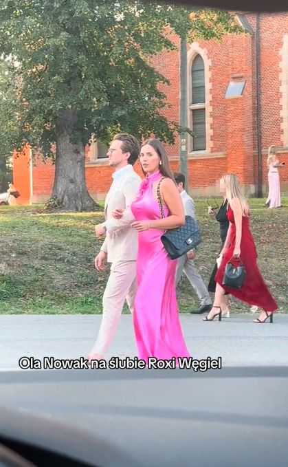 Ola Nowak z partnerem na ślubie Roksany Węgiel i Kevina Mgleja