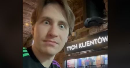 Aż złapał za telefon. Nagrał, co leci z głośników w knajpie Mentzena z Konfederacji