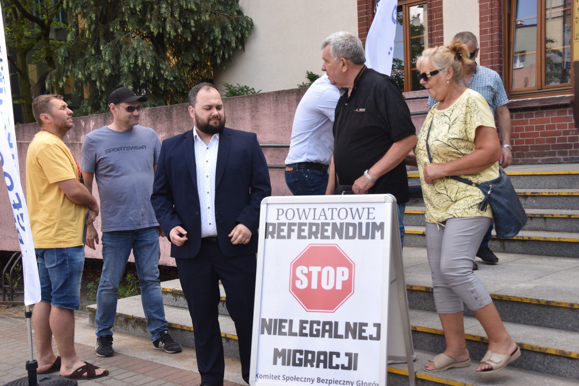 Chcą powiatowego referendum