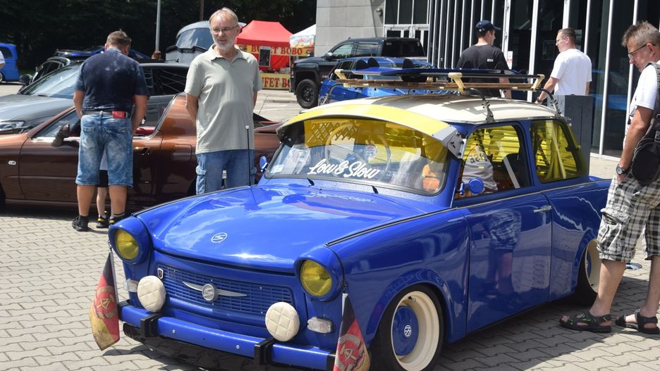 Zlot tuningowanych aut w Jastrzębiu