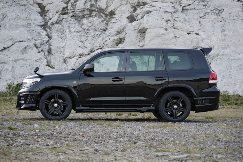 Toyota Land Criuser Black Bison Edition