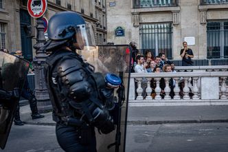 MSZ zaleca ostrożność jadącym do Francji. Biura podróży: trzymamy rękę na pulsie