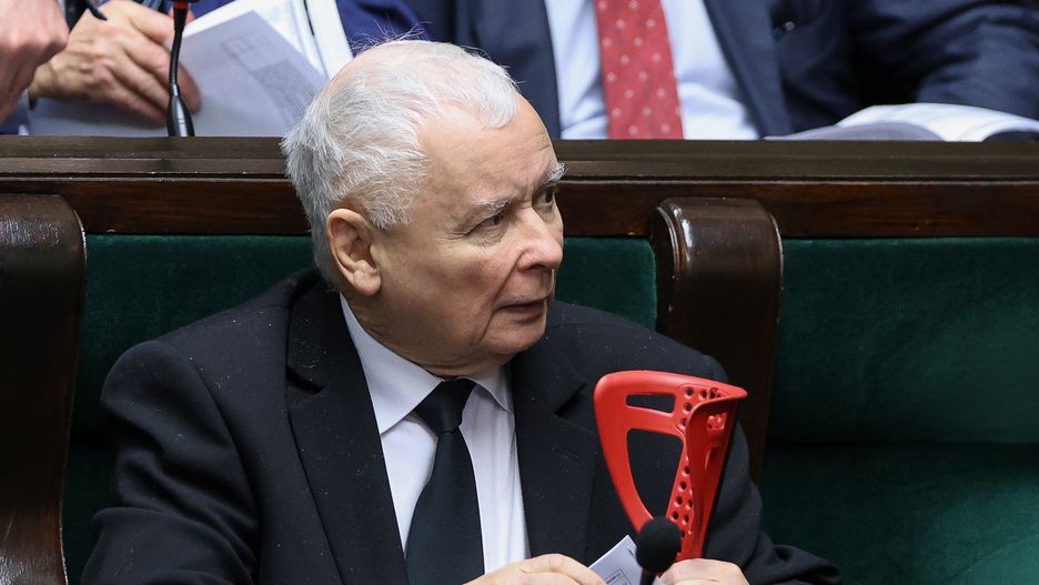 Jarosław Kaczyński ciągle nie wrócił do swoich podróży po Polsce.