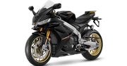 Ekstremalny model w kulturalnym wydaniu. Aprilia RSV4 Factory ma nowe malowanie