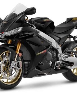 Ekstremalny model w kulturalnym wydaniu. Aprilia RSV4 Factory ma nowe malowanie
