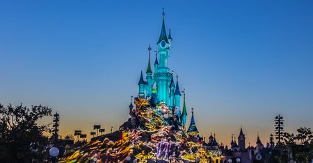 Disneyland w Paryżu. Wycieczka do świata bajek dla każdego