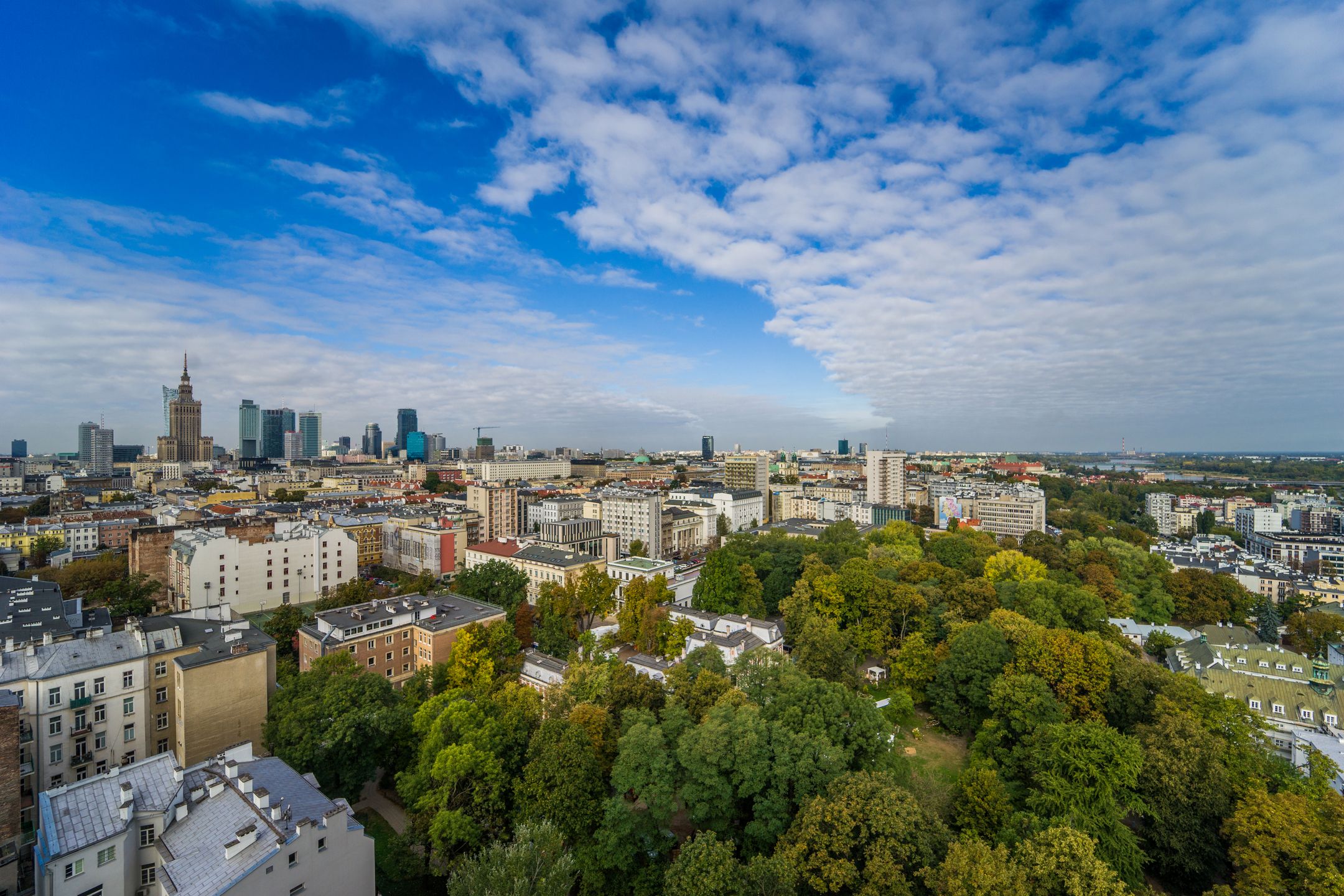 Samyang AF 14 mm f/2.8 FE - ultraszeroko, jasno i w przystępnej cenie [recenzja] 113