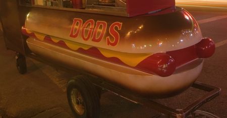 Niecodzienna interwencja policyjna na Florydzie. Poszło o hot dogi