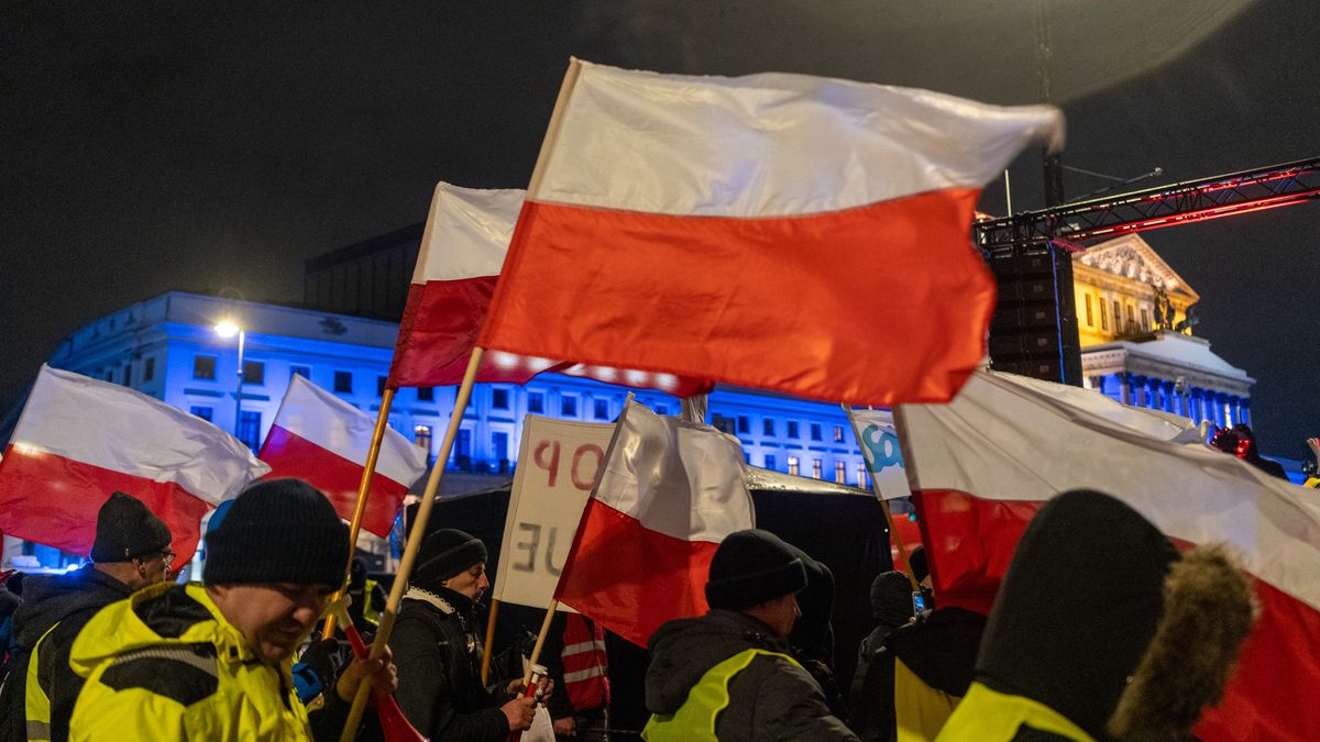 Participants are seen waving Polish flags during the farmers
WARSAW, POLAND - 2025/01/03: Participants are seen waving Polish flags during the farmers protest. Hundreds of farmers gathered outside the European Parliament office in Poland to protest against EU's trade and environmental policies such as Mercosur, the European Green Deal and the transit and import of agricultural products from Ukraine amongst others. This was ahead of the ceremony of Poland's overtaking the European Union's presidency that will take place in Warsaw later in the evening. (Photo by Marek Antoni Iwanczuk/SOPA Images/LightRocket via Getty Images)
SOPA Images
protester, demonstration, eu, polish flags, policies, european parliament office, demonstrator, demo, farmers, demonstrators, environmental policies, placards, transit and import of agricultural products, protesters, flags, rally, parliament, trade, agricultural products, participants
