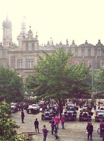 Krakow's Main Square to be enriched with trees: Green light given!