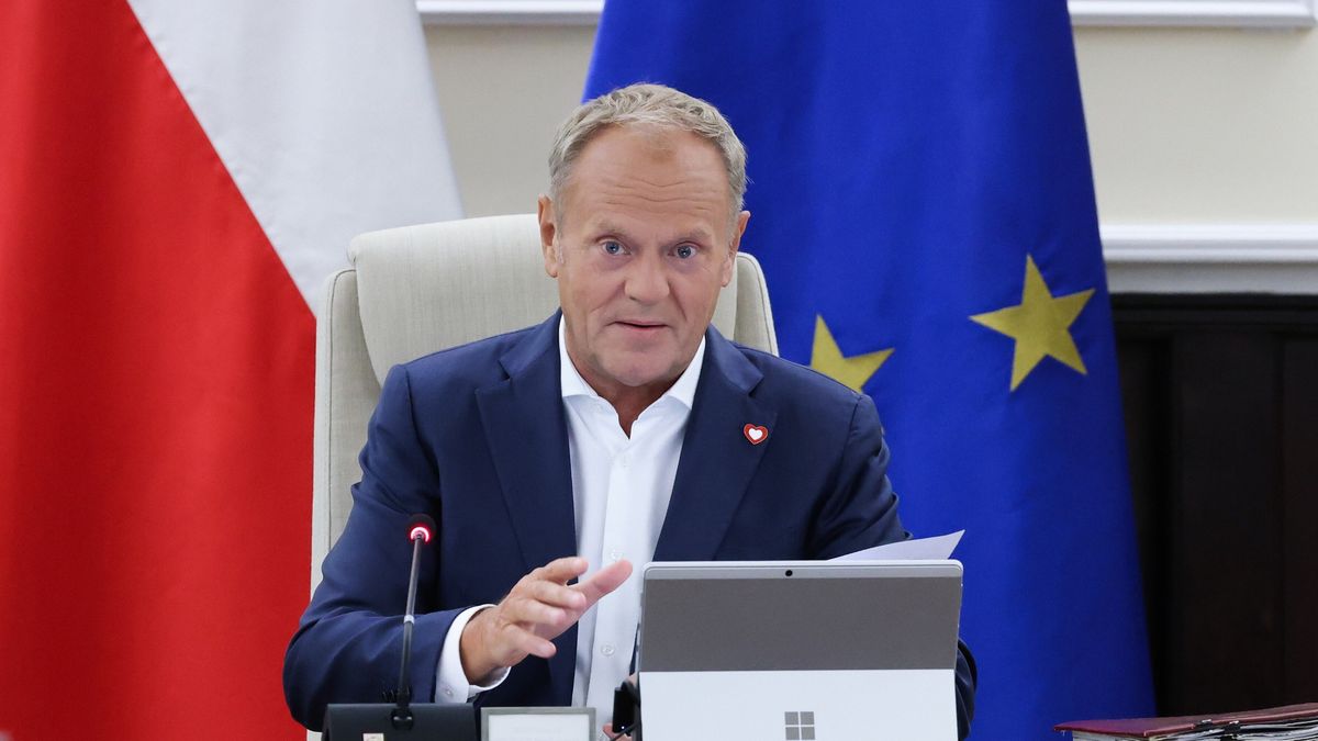 Tusk o zakupach rosyjskiej ropy. "Mamy problem tylko z dwoma państwami"