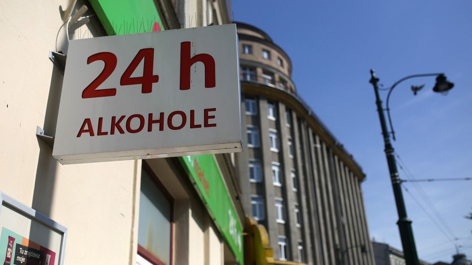 Nocne ograniczenie sprzedaży alkoholu wprowadzone zostało 1 lipca 2023 roku na terenie całego Krakowa.
