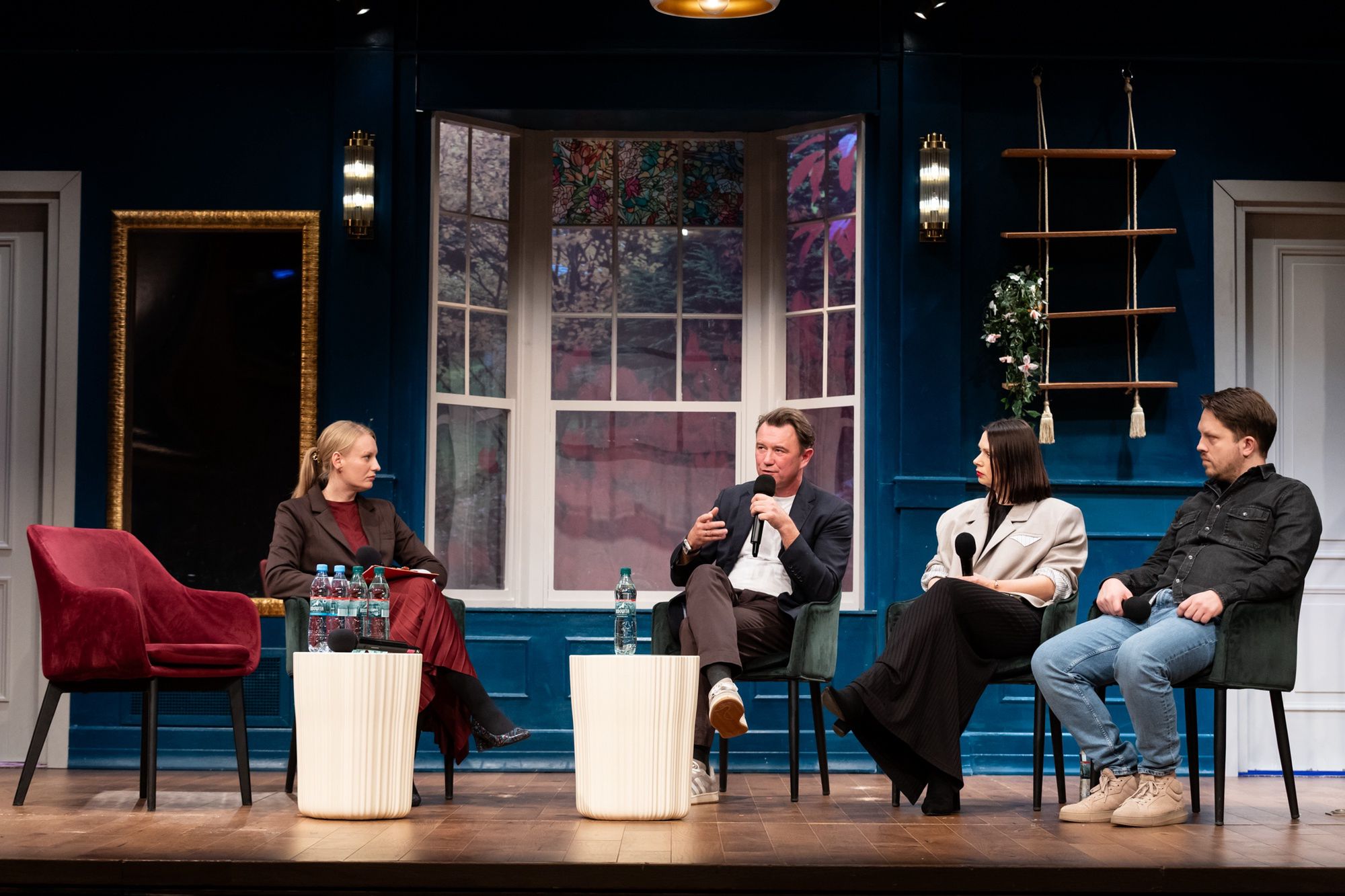 Debata o influencerach