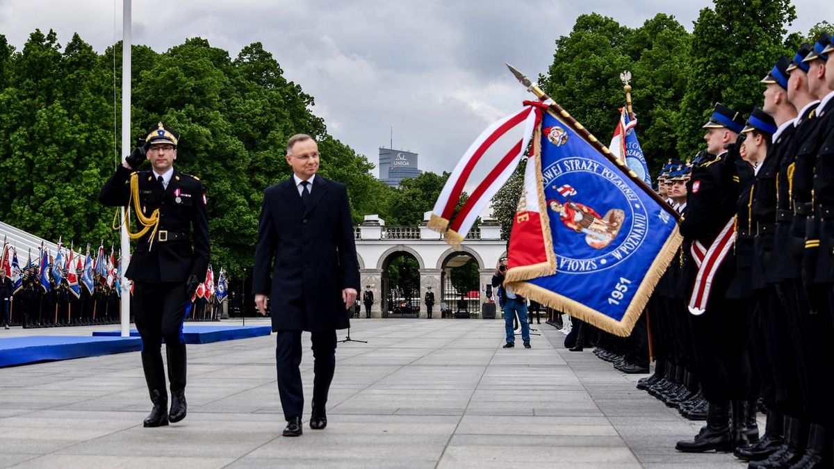 Prezydent Andrzej Duda na Centralnych Obchodach Dnia Strażaka
