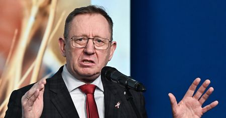 Kłopoty Telusa. Polityk PiS musi oddać ziemię