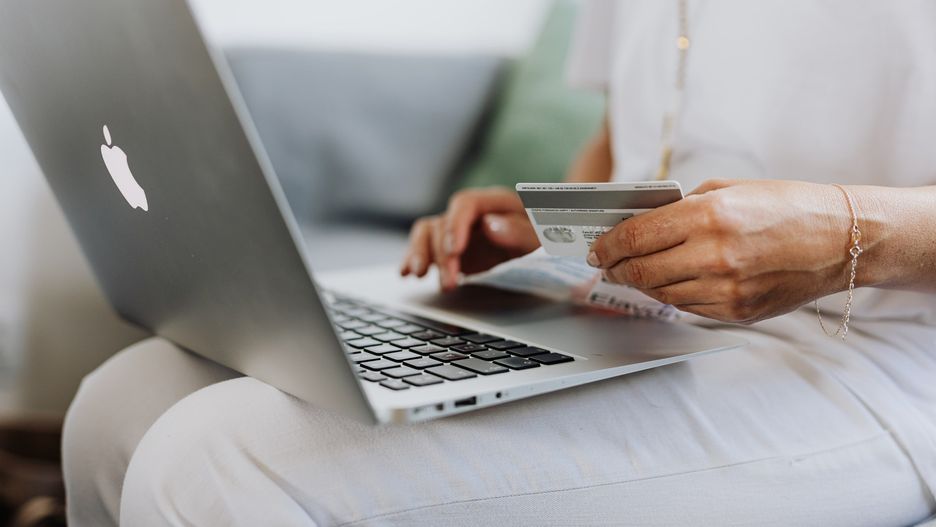 black friday cyber monday