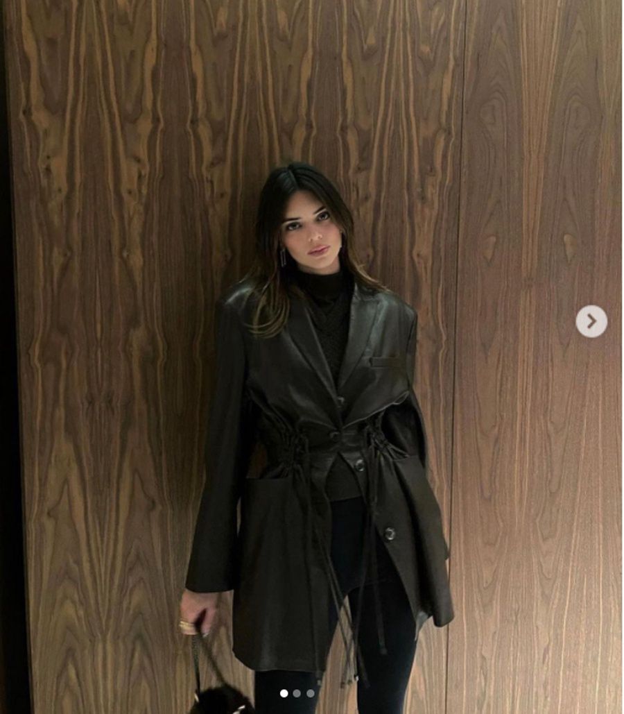 Kendall Jenner w kurtce od Sary Boruc
