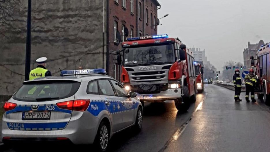 W Rudzie Sląskiej płonęła kamienica.