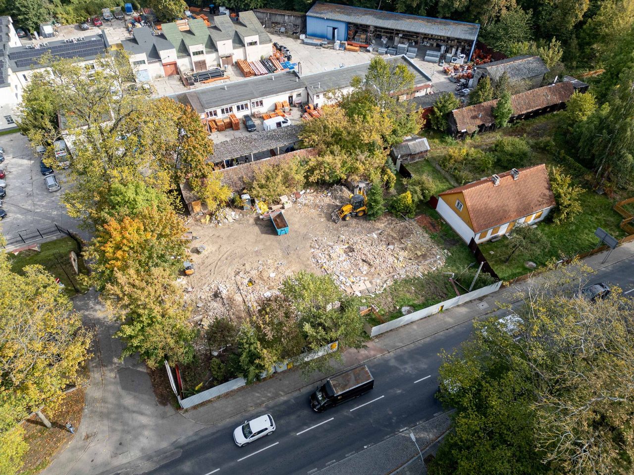 Białystok: Zburzono dwa zabytkowe domy w Dojlidach