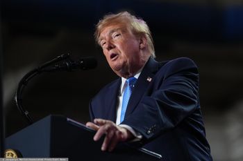 Zakaz używania nazwy "sztuczna inteligencja"? Trump zapowiada