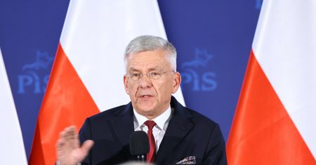 Karczewski napadnięty. Rzuca oskarżeniami, dostało się Tuskowi