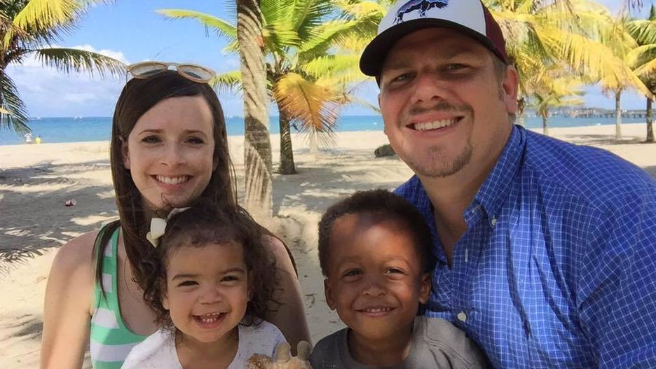 Biali rodzice i ciemnoskóre dzieci! Niesamowita historia rodziny Halbert