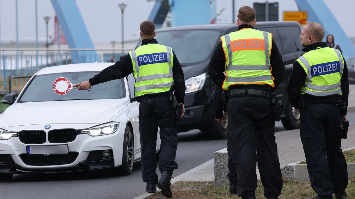 Niemcy przedłużają kontrole na granicy z Polską. Jest decyzja
