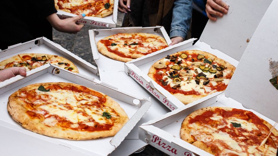 Światowy dzień pizzy obchodzony jest 17 stycznia