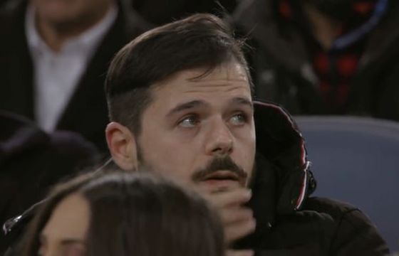 Piłkarski kibic wkręcony przez przyjaciół w reklamie Heinekena (wideo)