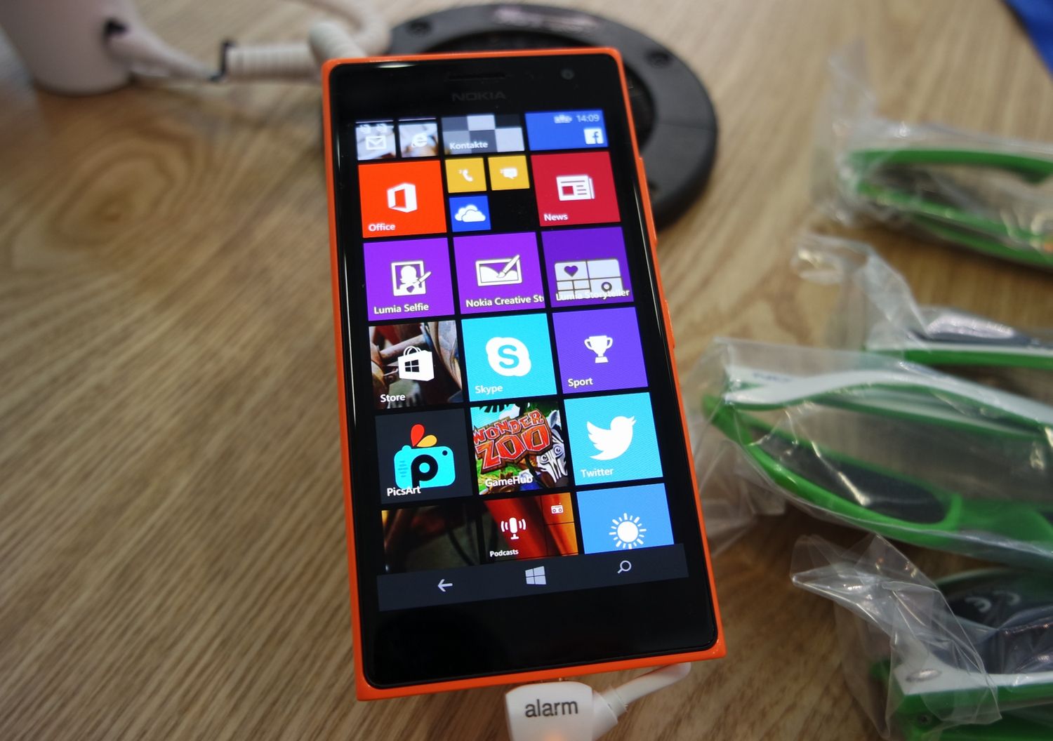 Nokia Lumia 735/730 Dual SIM - smartfon nie tylko do zdjęć selfie [pierwsze wrażenia] 6