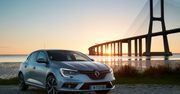 Nowe Renault Mégane na dużym zestawie świeżych zdjęć
