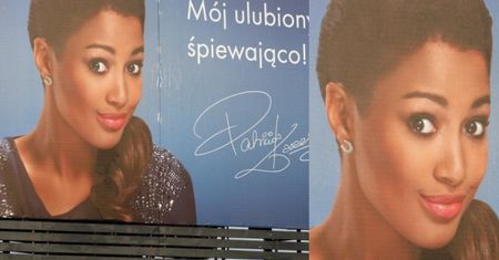 RETUSZ MIESIĄCA: Kazadi reklamuje hipermarket...