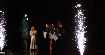 Zatańczyli na finał – pełen energii wieczór z Happy Feet i Slide Jazz [FOTO]