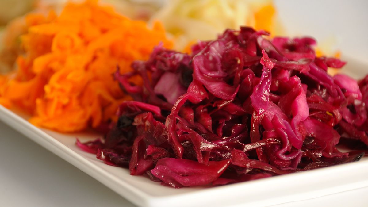 Najlepsza surówka z kapusty do obiadu